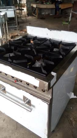 Stove 4 burner with oven
